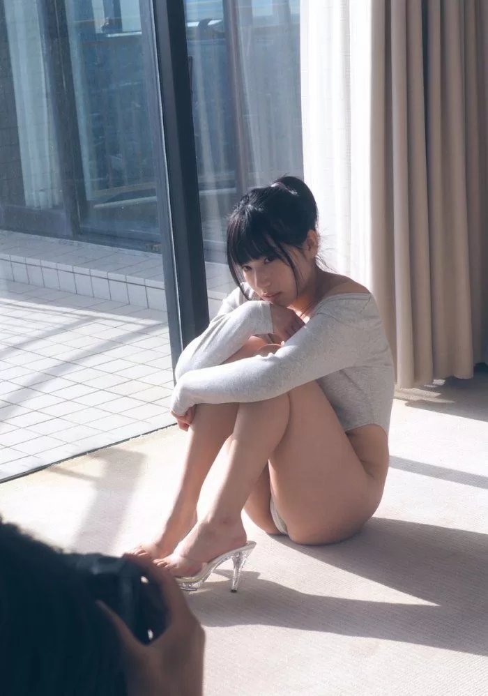 村上りいな ヌード 濡れ場 水着 ビキニ ランジェリー 下着 グラビア 写真集 フラミングの法則 撮影会