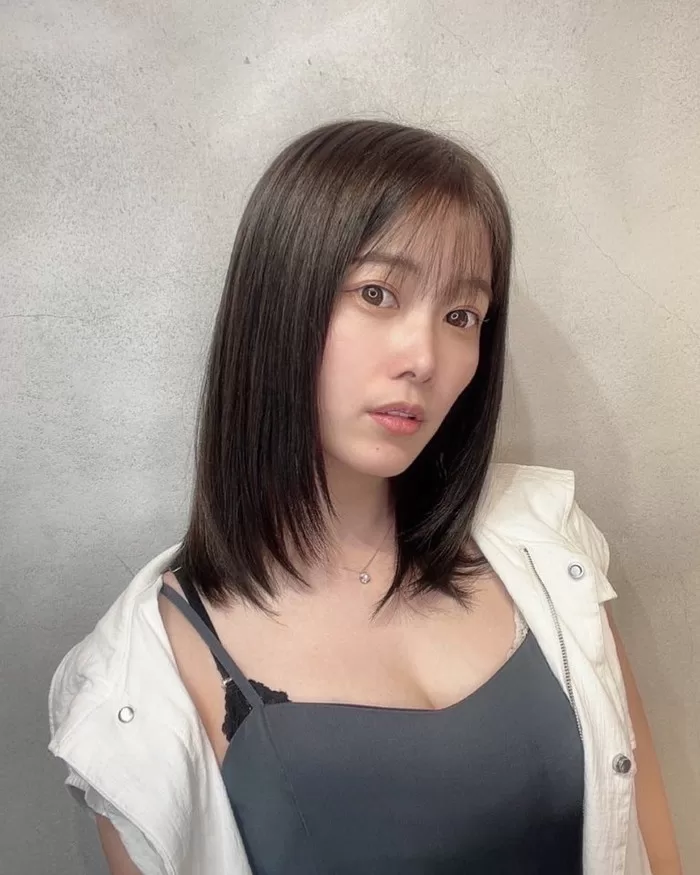 小坂井祐莉絵 水着 ビキニ ランジェリー 下着 写真集 声優 女子プロレス スターダム リングアナウンサー ギルドロップス 知多娘。