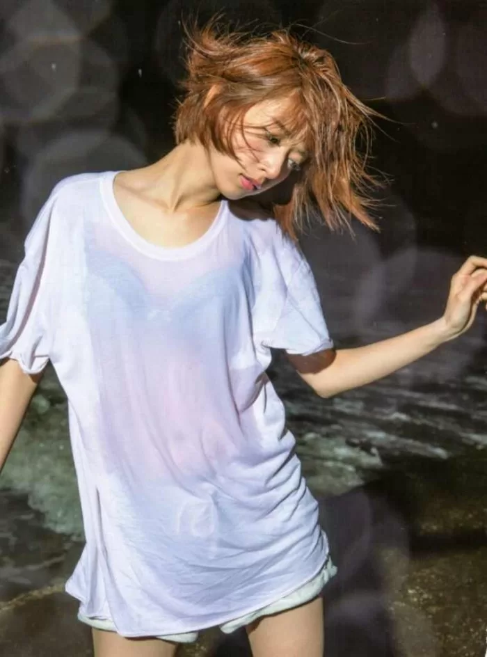 橋本奈々未 水着 ビキニ ランジェリー 下着 グラビア 写真集 乃木坂46 卒業 CanCam専属モデル 芸能界引退 株式会社ソニー・ミュージックエンタテインメント正社員入社 OL