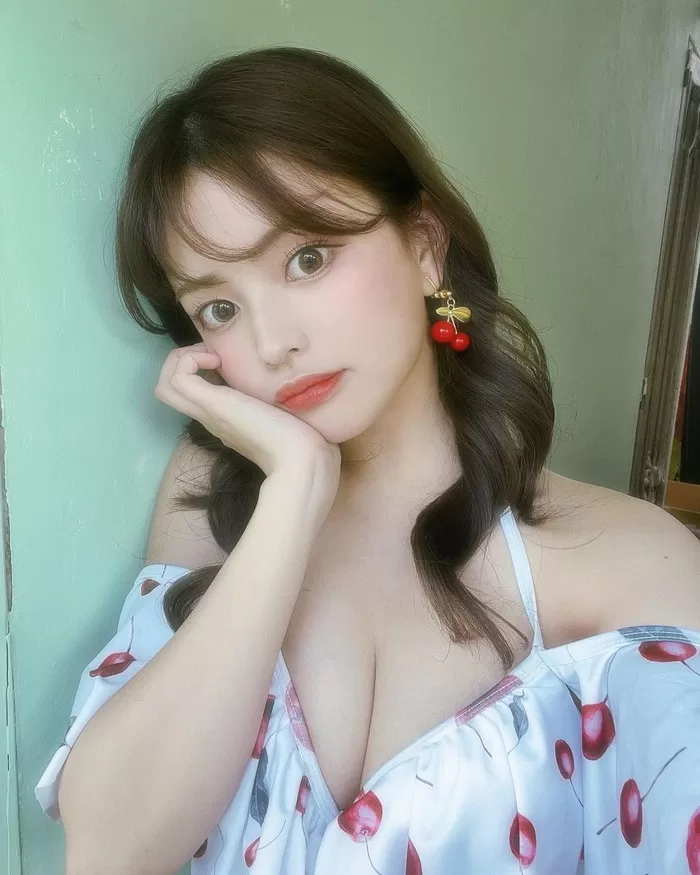 徳本夏恵 ヌード 濡れ場 水着 ビキニ ランジェリー 下着 グラビア 写真集 LARME なちょす オオカミくんには騙されない 那須泰斗 Popteen専属