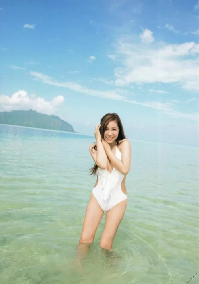 河西智美 ヌード 濡れ場 水着 ビキニ ランジェリー 下着 グラビア 写真集 AKB48 卒業 ナットウエンジェル