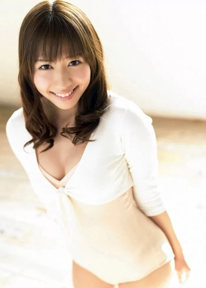 河西智美 ヌード 濡れ場 水着 ビキニ ランジェリー 下着 グラビア 写真集 AKB48 卒業 ナットウエンジェル