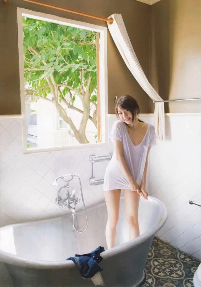木﨑ゆりあ ヌード 濡れ場 水着 ビキニ ランジェリー 下着 グラビア 写真集 AKB48 SKE48 GALAXY of DREAMS 卒業