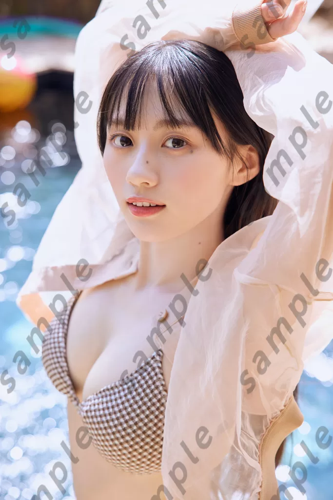 川﨑桜 水着
