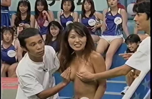 ナインティナイン　おっぱい